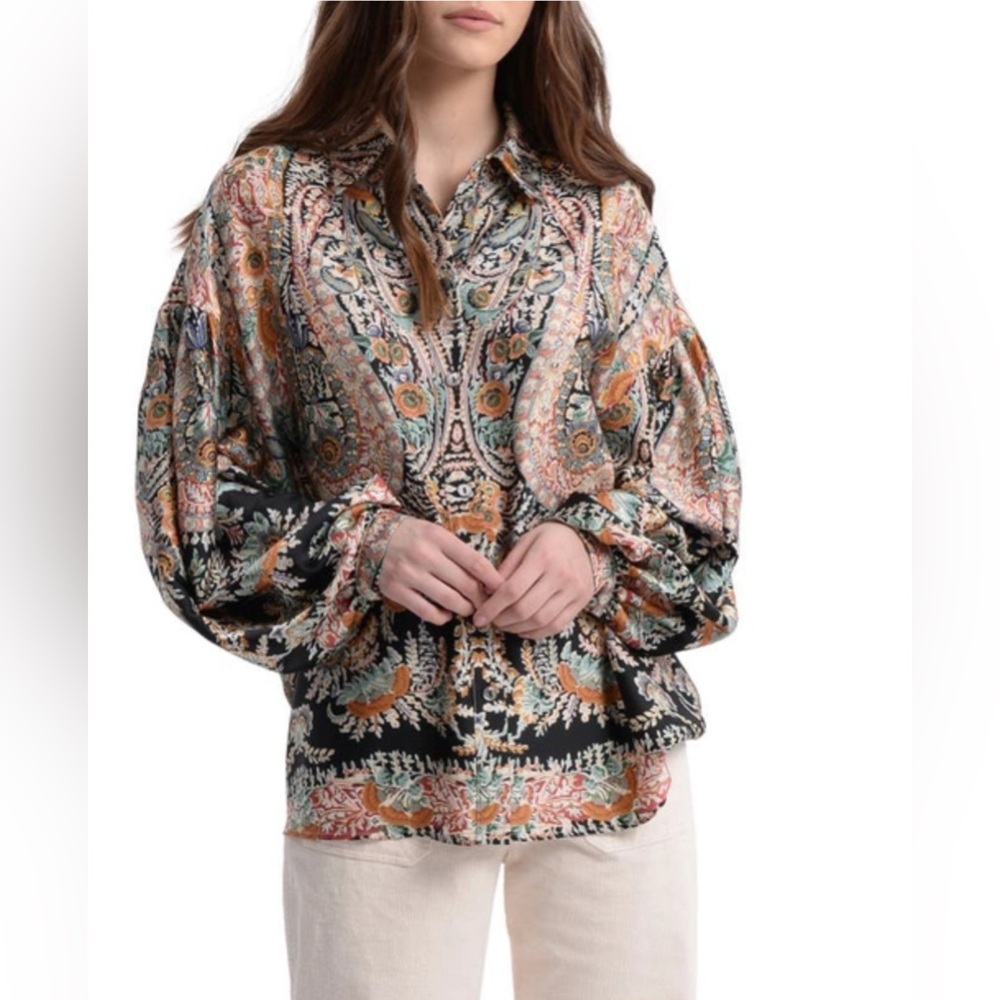 Molly Bracken New Paisley Blouse